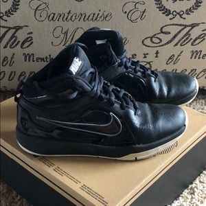 Youth size 5 Nike shoes